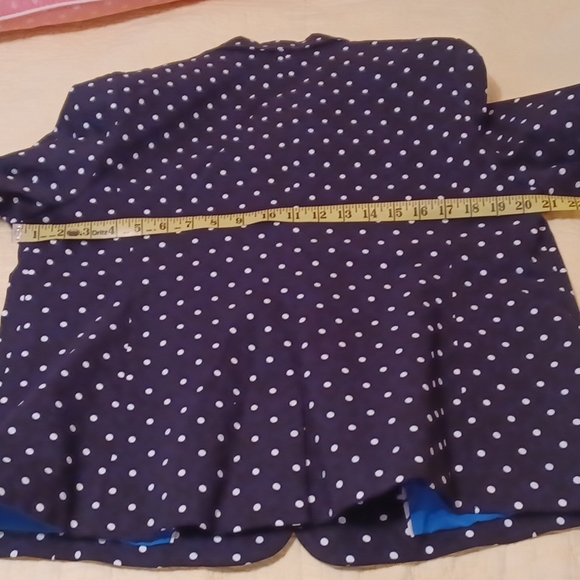 Blazer - Picture 10 of 11